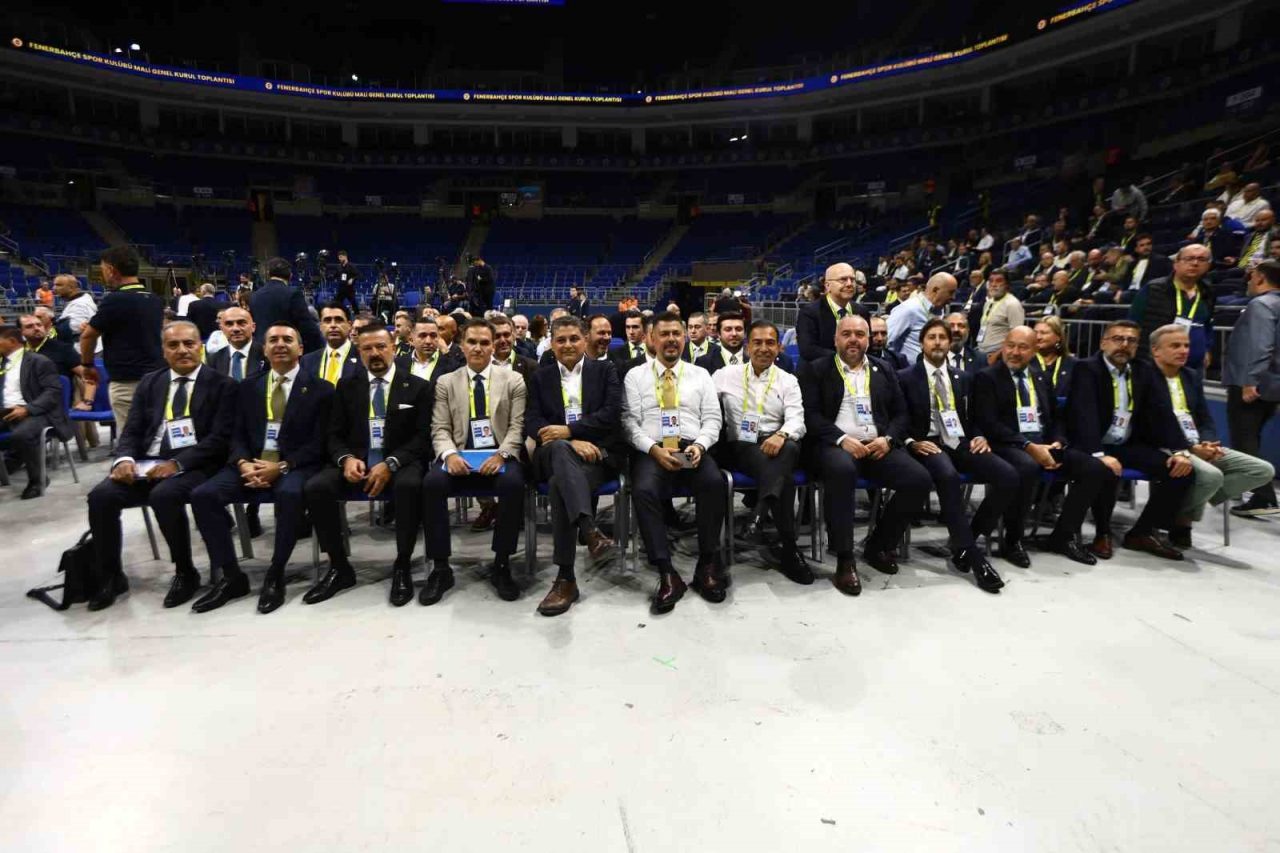 Fenerbahçe Spor Kulübü’nün olağan mali genel kurul toplantısı başladı. Fenerbahçe’de