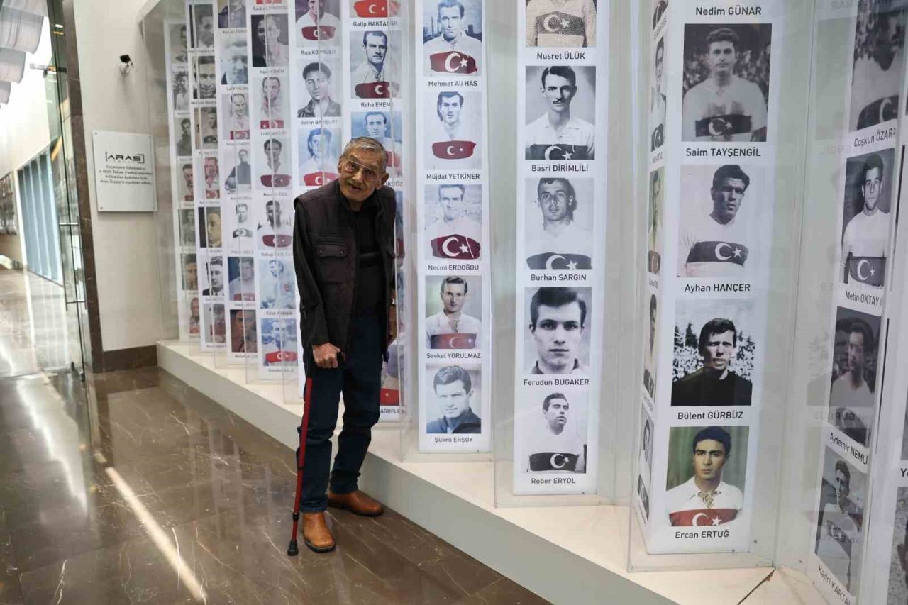 Fenerbahçe ve Türk futbolunun unutulmaz kalecilerinden, 1954 FIFA Dünya Kupası’nda