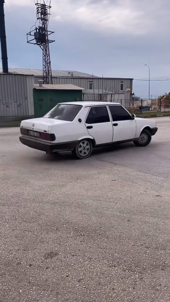 Bursa’nın İnegöl ilçesinde aracıyla drift atan sürücüye toplam 165 bin
