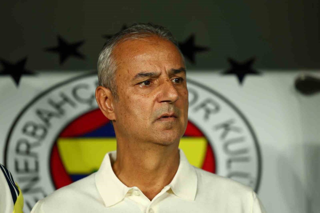 Fenerbahçe Teknik Direktörü İsmail Kartal, Galatasaray ve Beşiktaş ile oynadığı