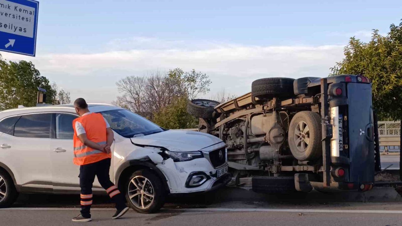 Tekirdağ’da kaçırdığı iddia edilen otomobille yayaya çarpan sürücü, kaçarken çevre