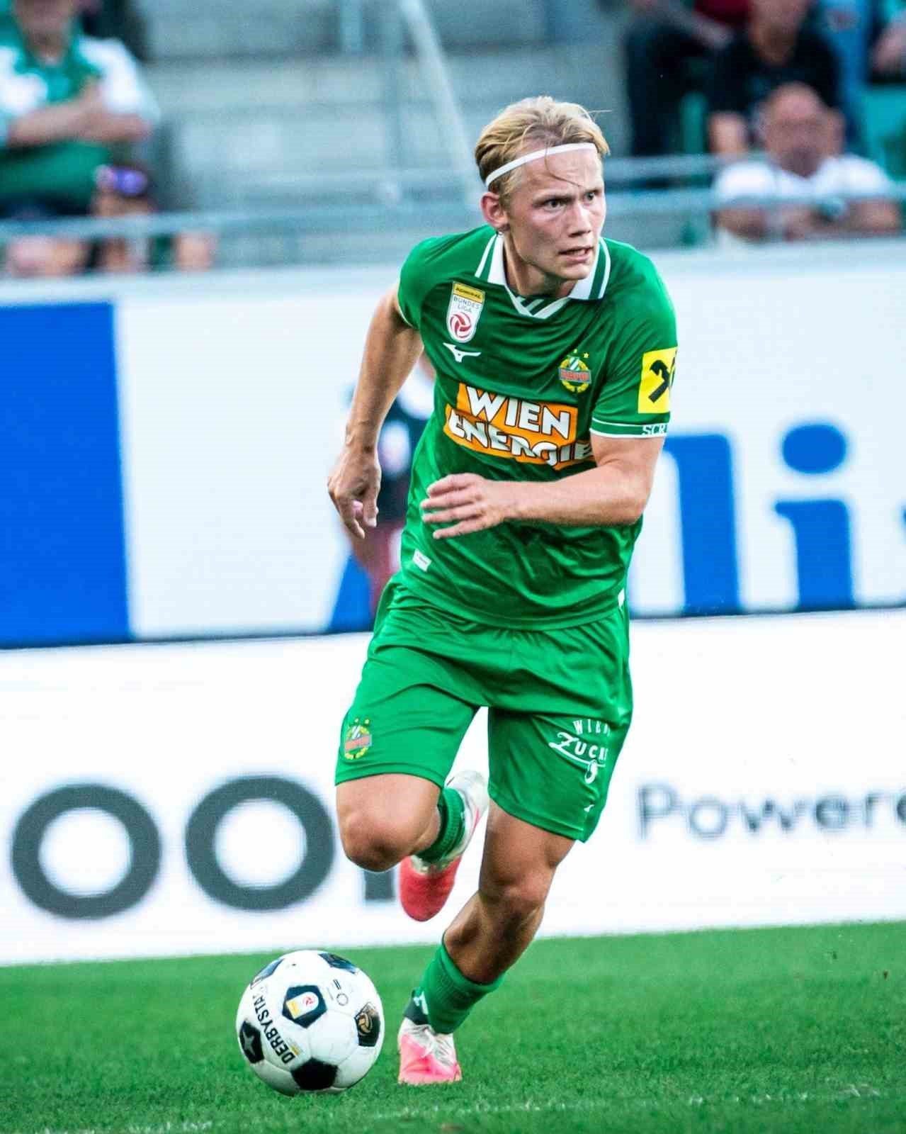 Süper Lig ekibi Kocaelispor, son olarak Rapid Wien’de forma giyen