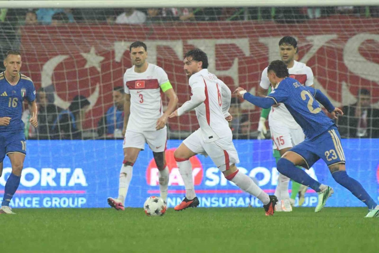 A Milli Futbol Takımı’nda Orkun Kökçü, ayak parmağındaki ağrıları nedeniyle