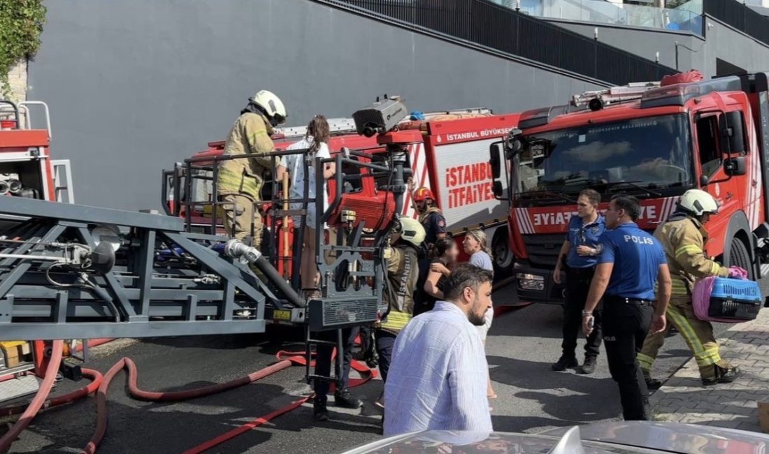 İstanbul Sarıyer’de 4 katlı bir binanın zemin katında yangın çıktı.