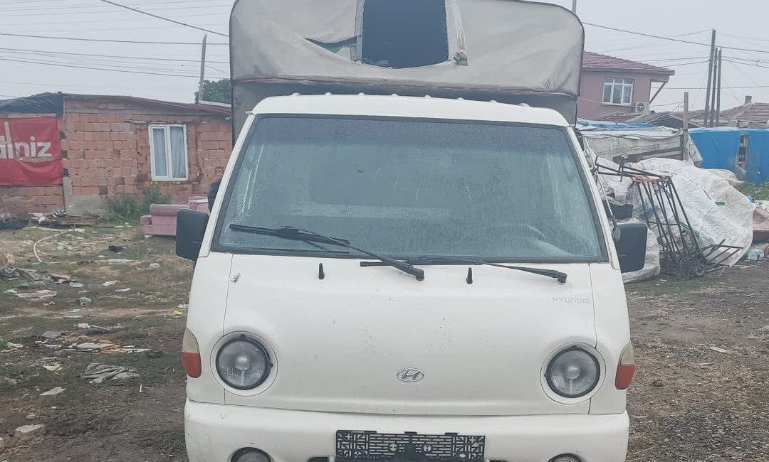 Tekirdağ’da bir iş yerinin önünden yaklaşık 50 bin TL değerinde