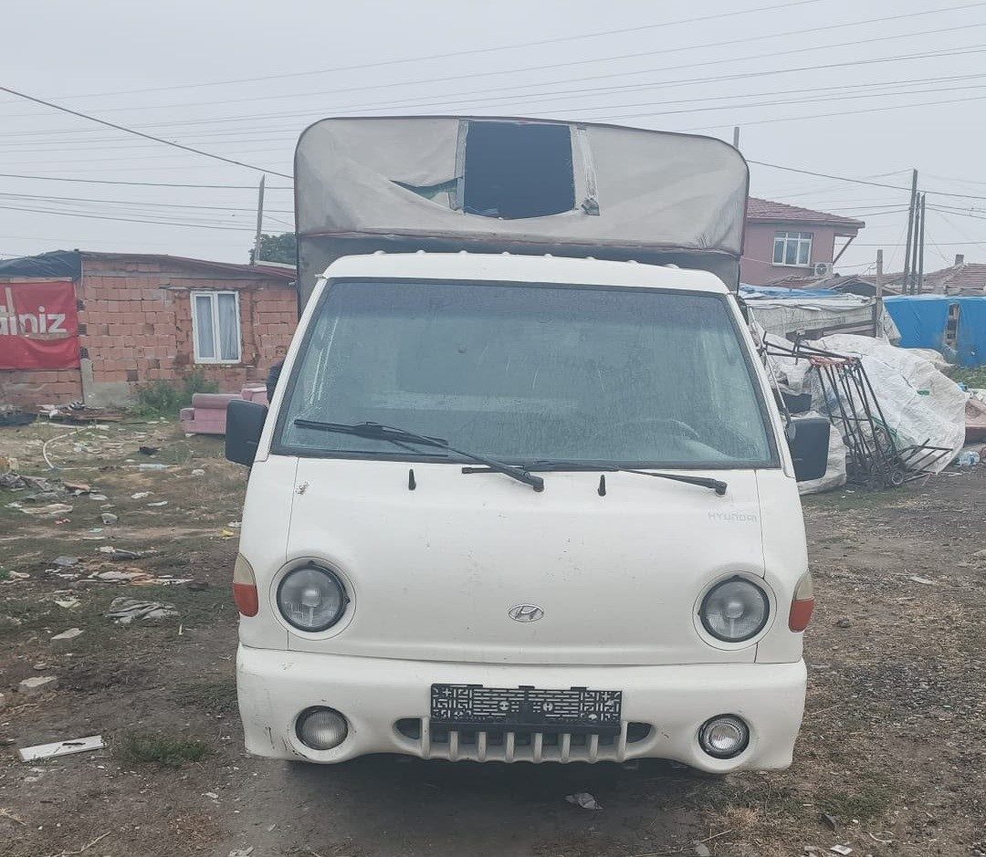 Tekirdağ’da bir iş yerinin önünden yaklaşık 50 bin TL değerinde