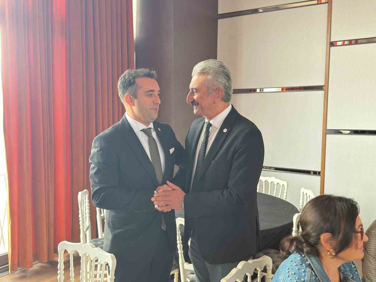YENİ Parti Nilüfer İlçe Başkanlığı seçiminde Ahmet Eren Memiç ile