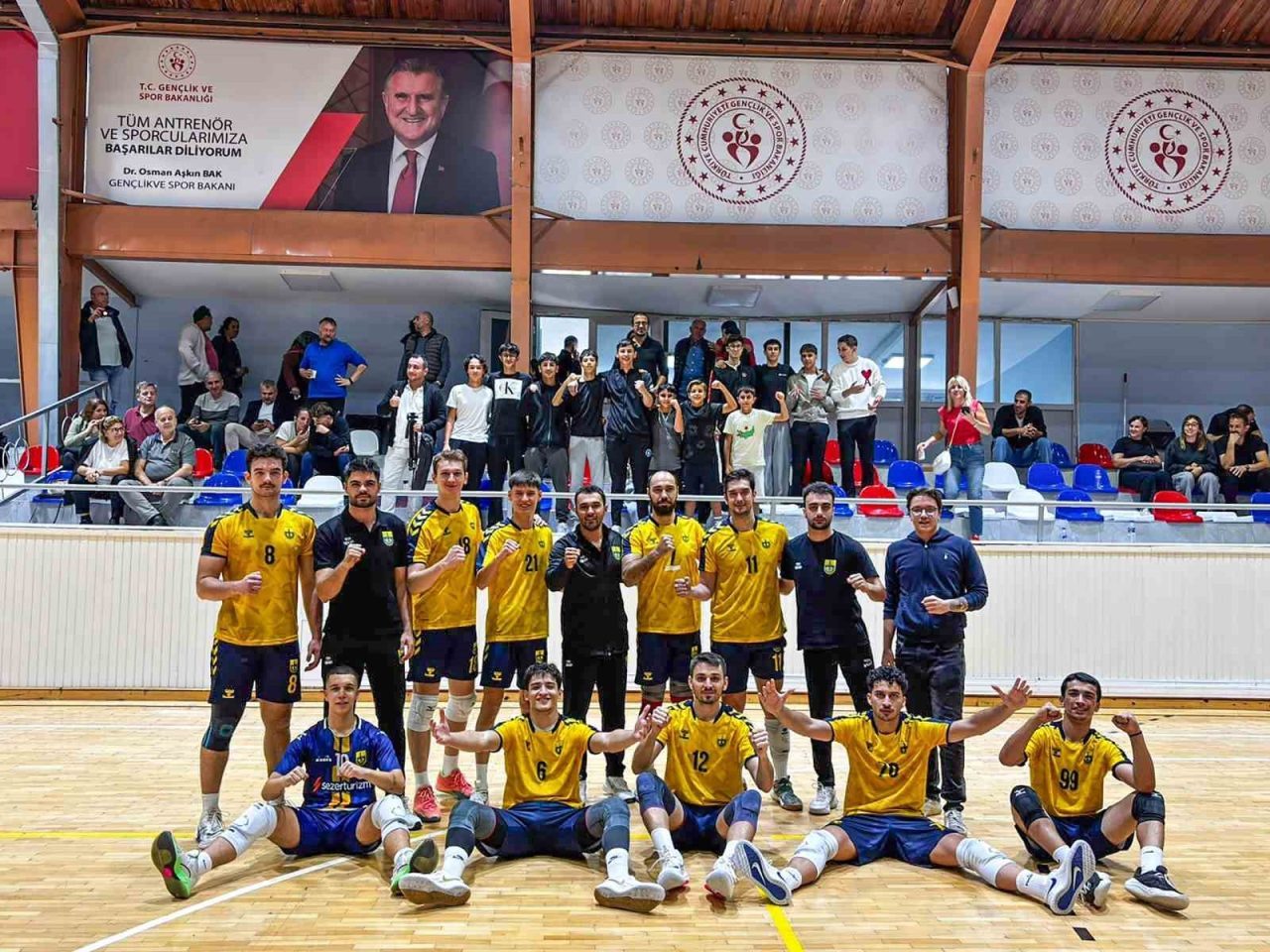 Yenişehir Belediyespor Voleybol Takımı, 2026-2027 sezonunun ilk maçında Güner Karakaya
