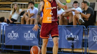 Galatasaray Erkek Basketbol Takımı’nın genç oyuncusu Zekeriya Yiğit Tekin, bu